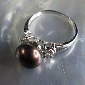 Freshwater Peacock Pearl Fashion Ring